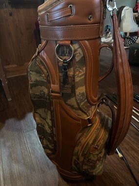 Daiwa Brown Camouflage Pattern Men's Golf Bag with Leather Trim